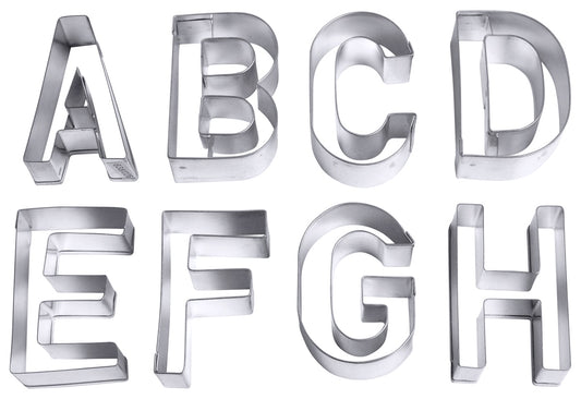Ausstecher 'Buchstaben', groß